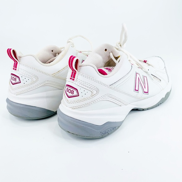 *SOLD* New Balance Women Casual Cross Trainer Shoe - Picture 6 of 16